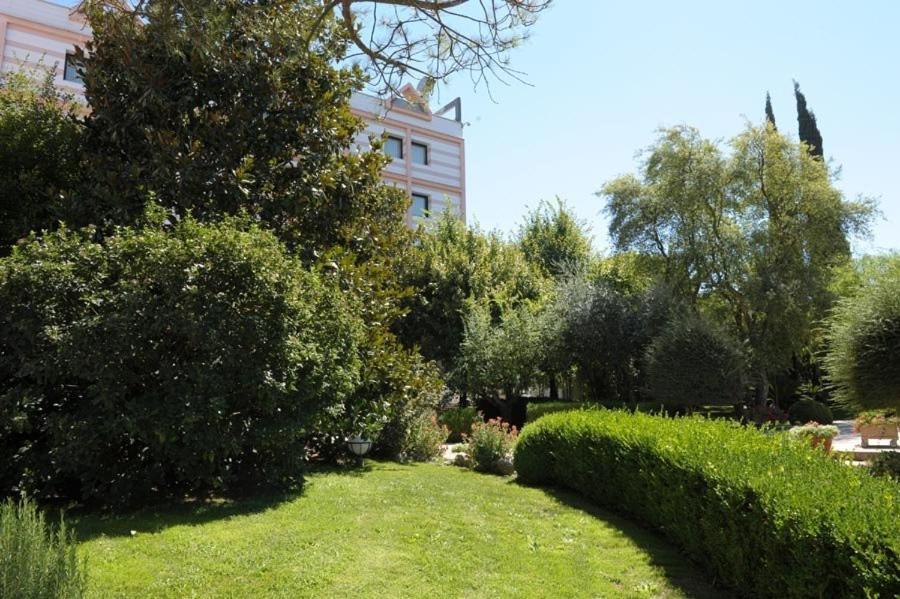 Hotel Svevo Gioia Del Colle Exterior photo